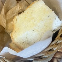 フタツボシ - パン　ハーブが香る