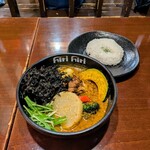 スープカリー ヒリヒリ2号 - ヘルシーベジタブル 1380円