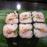 量平寿司 - 小鰭の巻物