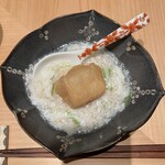 大月 - 胡麻豆腐おかき揚げ蟹あんかけ