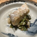 大月 - 白甘鯛のうろこ揚げ　万願寺おろしで