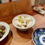 茶虎飯店 - まくわうりと黄色トマトと青唐辛子のマリネ