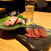 中目黒焼肉 登牛門 - 