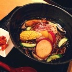 SOBAMOCO - 秋野菜冷蕎麦☆
栗・かぼちゃ・さつまいもなど…野菜たっぷりで彩りもキレイ♡
ココの極太縮麺やっぱり好き( *´艸｀)