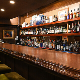 国内外で高評価を受けたバーテンダー・澤井慶明の意思を継ぐ当店