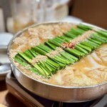 博多もつ鍋 前田屋 - 