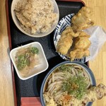 うどん 讃く - 