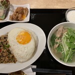 Classicアジアレストラン - 