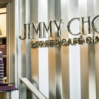 JIMMY CHOO Street Café_2
