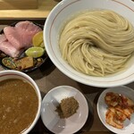 麺処 全て - つけ麺濃厚ver麺大盛@1400円 ※無料鶴橋キムチあります☺️