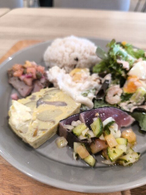 milky cafe　広葉樹林仕様ハリネズミケージ  プロフ必読　送料込 メニュー写真 : Riz Labo Kitchen 裏参道ガーデン （リズラボキッチン