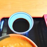 やぶ善 - キリッと仕上げられた"蕎麦汁(つゆ)"。