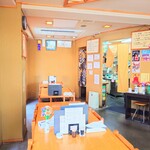 やぶ善 - 店内左奥の客席。