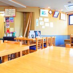 やぶ善 - 店内中央の客席。