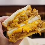 BUNK SANDWICHES Mita seizaka ten - A Hearty One-Handed Meal