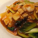 中華厨房あんにん - 五目あんかけ焼きそば　８００円のアップ　【　２０１４年１０月　】