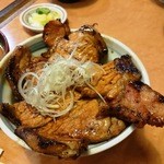 Tokachi Butadon Ippin - 豚丼タレ少な目