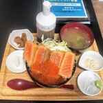 満天富士 - サーモンレアカツ丼（ご飯大盛）