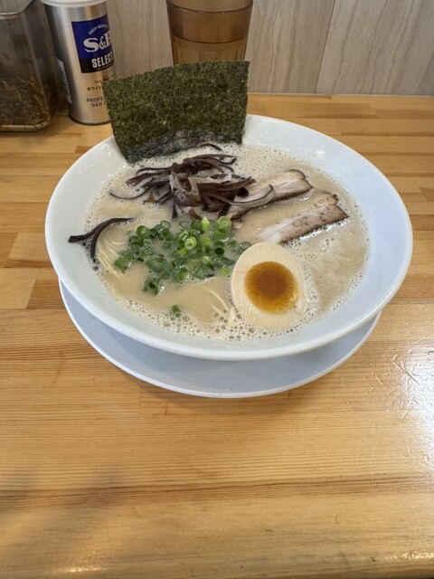 とんこつラーメン44 - 上福岡/ラーメン | 食べログ