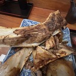 備長炭火焼 じげ - 鮪かま（中）炭火焼きはたくさん身が取れるのは最高です！！