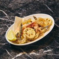 魚介と野菜のフリット盛り合わせ