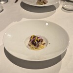 モトイ - 前菜①
      みりんと烏賊のカペッリーニ