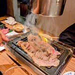 和牛焼肉食べ放題 ヤキニクギャング 梅田店 - 