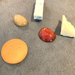 COCCHI - チーズ、ジャム、ラングドシャ