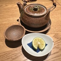 雨後晴 青山 - 鱧と松茸の土瓶蒸し