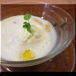 スコンター - タピオカココナッツミルク￥350