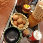 東大 - 生卵入れ放題♪