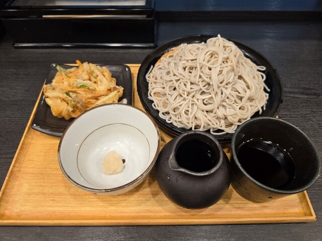 Komoro Soba Shinjuku Minamiguchi Ten