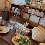 カフェメイプル - ホットサンドとスープボウルが美味しくてオススメ