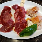 焼肉はちや - 和牛焼肉定食1200円､牛タン、スネ肉、ホルモン