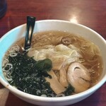 ラーメンハウス 孫悟空 - ワンタン麺　¥880