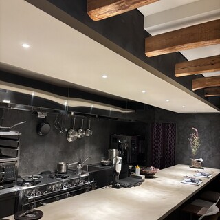 Ristorante SHIKAZAWA - 内観写真: