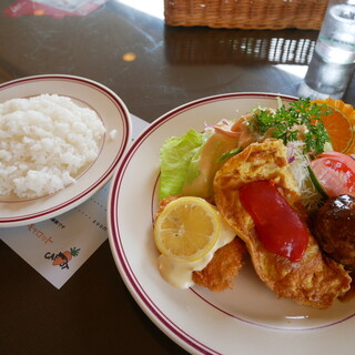 ファミリーレストラン キャロット_1