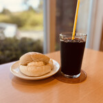 ル・ノール・リヴィエール - 幻のクリームパン　180円
      アイスコーヒー 275円(セット価格)