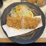 とん太 - 特ロース定食