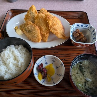 大衆磯料理 磯辺_0