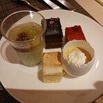 ブッフェダイニング プリンスマルシェ - デザート類も充実