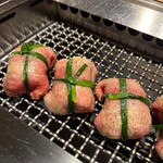 焼肉台所家 - タン包み（結びタン)