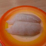 すし江戸 - ビンチョウマグロ