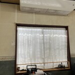 中華金升 - 新しくなったエアコン