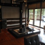 cafe 赤い花 - 囲炉裏パートワン