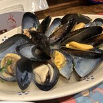 シチリア料理トラットリア アリア - ムール貝の海水蒸し