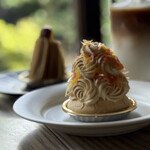 喫茶室 山脈 - キャラメルと柑橘のモンブラン