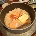 都民酒場魚金 - 釜飯鮭バター