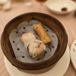 天厨菜館 銀座店 - 海老蒸餃子、焼売、春巻き