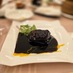 天厨菜館 銀座店 - 黒酢の酢豚